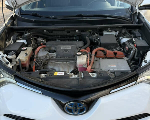 Білий Тойота РАВ 4, об'ємом двигуна 2.49 л та пробігом 150 тис. км за 22500 $, фото 18 на Automoto.ua