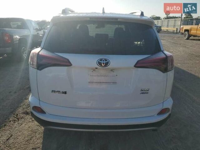 Білий Тойота РАВ 4, об'ємом двигуна 2.49 л та пробігом 85 тис. км за 4500 $, фото 5 на Automoto.ua