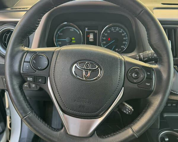 Белый Тойота РАВ 4, объемом двигателя 2.49 л и пробегом 67 тыс. км за 28900 $, фото 15 на Automoto.ua