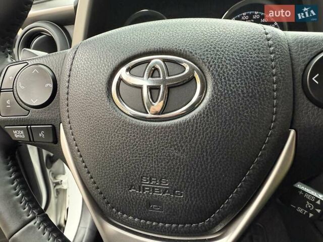 Белый Тойота РАВ 4, объемом двигателя 2.49 л и пробегом 98 тыс. км за 23999 $, фото 71 на Automoto.ua