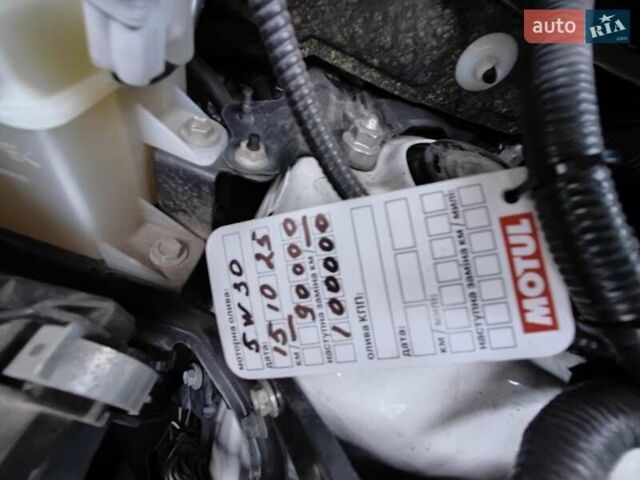 Білий Тойота РАВ 4, об'ємом двигуна 2.49 л та пробігом 90 тис. км за 25300 $, фото 11 на Automoto.ua