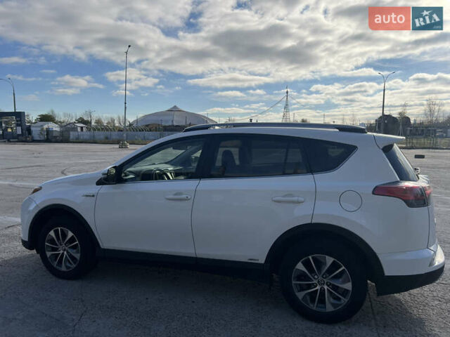 Белый Тойота РАВ 4, объемом двигателя 2.49 л и пробегом 154 тыс. км за 19400 $, фото 9 на Automoto.ua