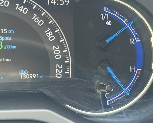 Белый Тойота РАВ 4, объемом двигателя 2.49 л и пробегом 140 тыс. км за 27000 $, фото 8 на Automoto.ua