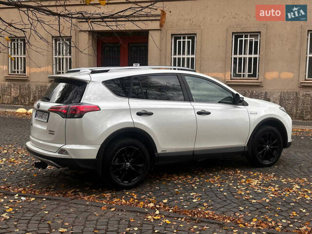 Белый Тойота РАВ 4, объемом двигателя 2.49 л и пробегом 191 тыс. км за 21800 $, фото 3 на Automoto.ua