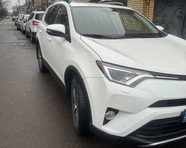 Белый Тойота РАВ 4, объемом двигателя 2.49 л и пробегом 119 тыс. км за 19000 $, фото 37 на Automoto.ua