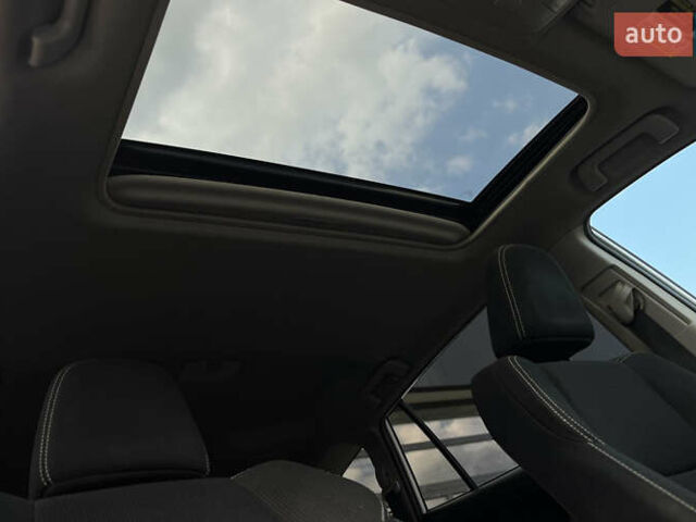 Белый Тойота РАВ 4, объемом двигателя 2.49 л и пробегом 95 тыс. км за 18699 $, фото 25 на Automoto.ua