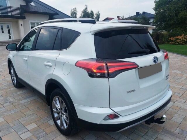 Білий Тойота РАВ 4, об'ємом двигуна 0 л та пробігом 140 тис. км за 12800 $, фото 3 на Automoto.ua