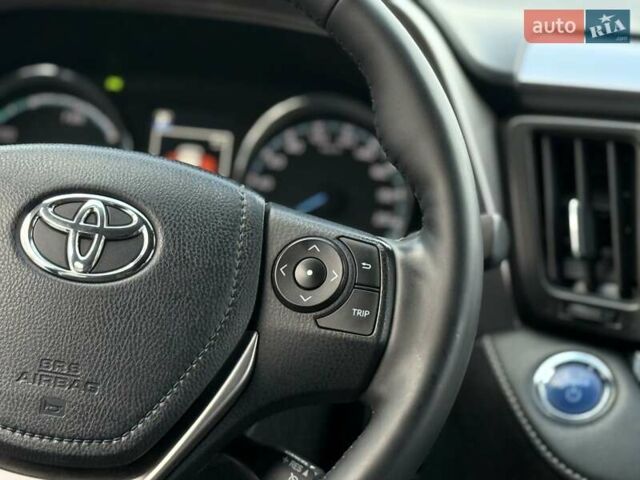 Белый Тойота РАВ 4, объемом двигателя 2.5 л и пробегом 117 тыс. км за 24300 $, фото 54 на Automoto.ua