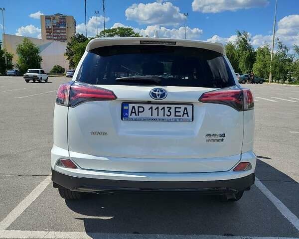 Белый Тойота РАВ 4, объемом двигателя 2.49 л и пробегом 194 тыс. км за 23500 $, фото 5 на Automoto.ua