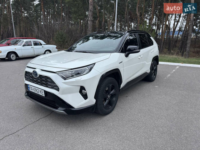 Белый Тойота РАВ 4, объемом двигателя 2.5 л и пробегом 62 тыс. км за 29900 $, фото 6 на Automoto.ua