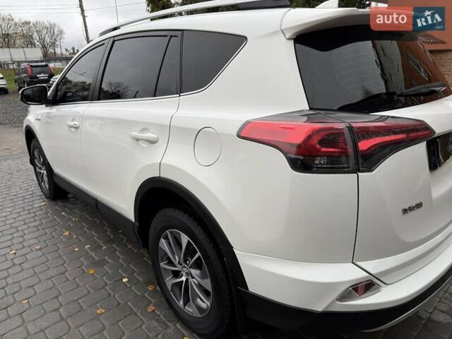 Белый Тойота РАВ 4, объемом двигателя 2.49 л и пробегом 98 тыс. км за 23999 $, фото 46 на Automoto.ua