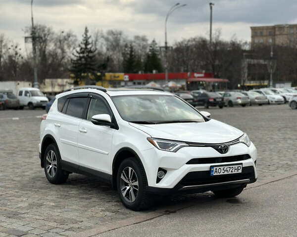 Білий Тойота РАВ 4, об'ємом двигуна 2.49 л та пробігом 163 тис. км за 18000 $, фото 2 на Automoto.ua