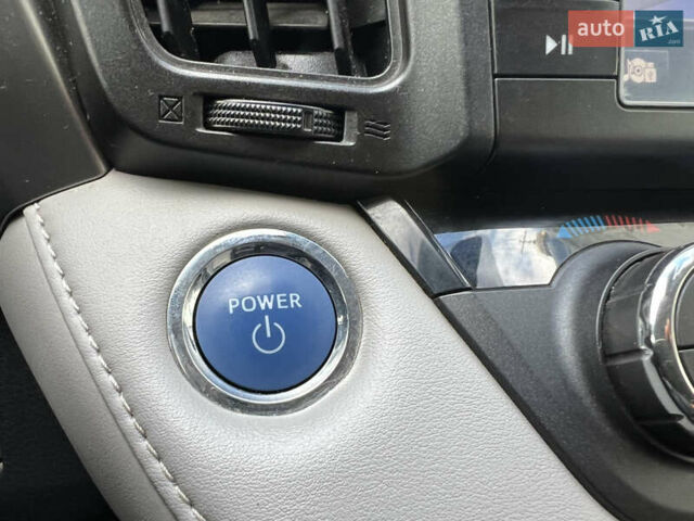 Белый Тойота РАВ 4, объемом двигателя 2.49 л и пробегом 154 тыс. км за 19400 $, фото 29 на Automoto.ua