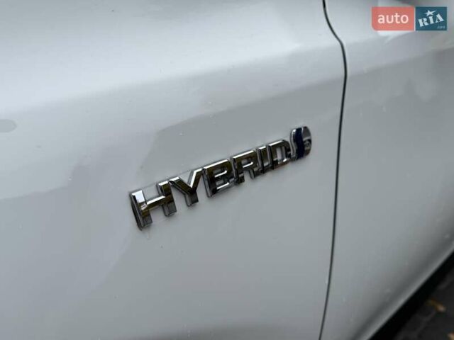 Белый Тойота РАВ 4, объемом двигателя 2.49 л и пробегом 98 тыс. км за 23999 $, фото 35 на Automoto.ua