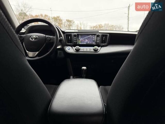 Белый Тойота РАВ 4, объемом двигателя 2.49 л и пробегом 98 тыс. км за 23999 $, фото 67 на Automoto.ua