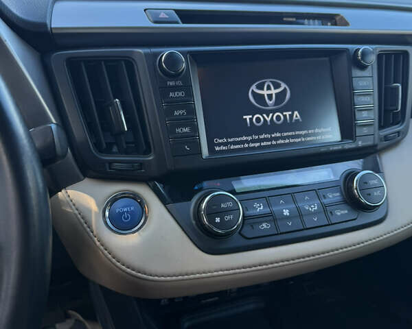 Білий Тойота РАВ 4, об'ємом двигуна 2.49 л та пробігом 150 тис. км за 22500 $, фото 14 на Automoto.ua