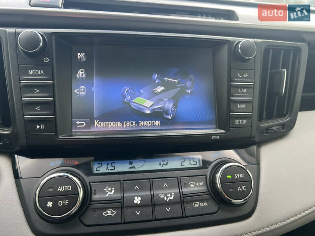 Белый Тойота РАВ 4, объемом двигателя 2.49 л и пробегом 154 тыс. км за 19400 $, фото 31 на Automoto.ua