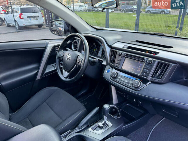 Білий Тойота РАВ 4, об'ємом двигуна 2.49 л та пробігом 121 тис. км за 24500 $, фото 35 на Automoto.ua