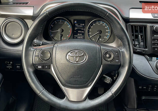 Білий Тойота РАВ 4, об'ємом двигуна 1.99 л та пробігом 158 тис. км за 18878 $, фото 12 на Automoto.ua