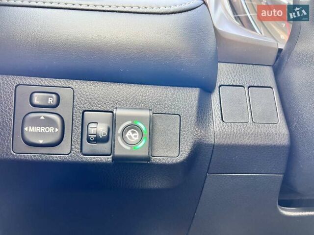 Белый Тойота РАВ 4, объемом двигателя 2 л и пробегом 171 тыс. км за 19999 $, фото 44 на Automoto.ua