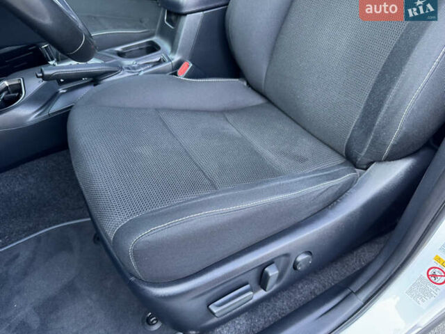 Білий Тойота РАВ 4, об'ємом двигуна 2.49 л та пробігом 121 тис. км за 24500 $, фото 16 на Automoto.ua