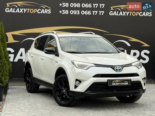 Белый Тойота РАВ 4, объемом двигателя 2.5 л и пробегом 117 тыс. км за 24300 $, фото 3 на Automoto.ua