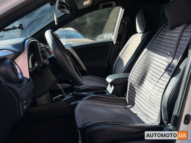 Білий Тойота РАВ 4, об'ємом двигуна 2.5 л та пробігом 78 тис. км за 25600 $, фото 7 на Automoto.ua