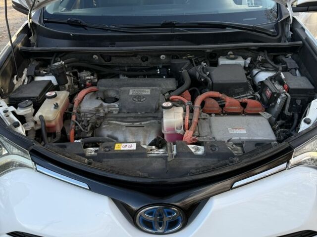 Белый Тойота РАВ 4, объемом двигателя 2.5 л и пробегом 150 тыс. км за 22500 $, фото 18 на Automoto.ua