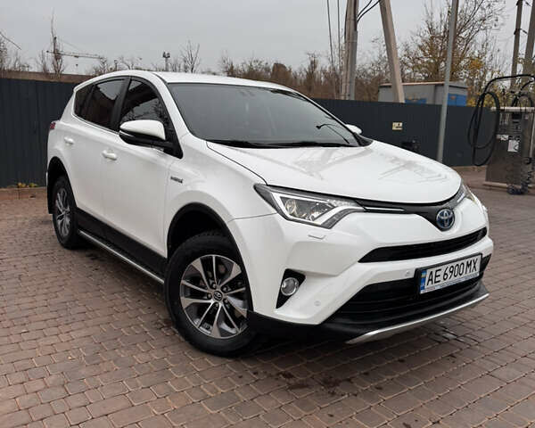 Белый Тойота РАВ 4, объемом двигателя 2.49 л и пробегом 144 тыс. км за 24990 $, фото 3 на Automoto.ua