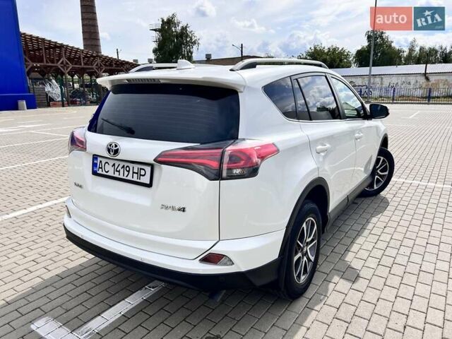 Белый Тойота РАВ 4, объемом двигателя 2 л и пробегом 171 тыс. км за 19999 $, фото 20 на Automoto.ua