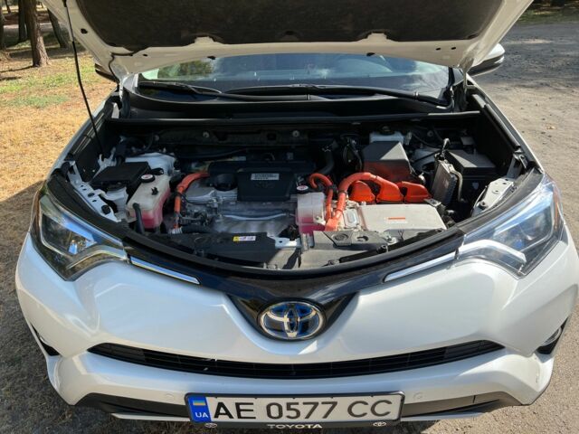 Белый Тойота РАВ 4, объемом двигателя 2.5 л и пробегом 80 тыс. км за 25000 $, фото 8 на Automoto.ua