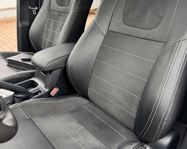 Белый Тойота РАВ 4, объемом двигателя 2.49 л и пробегом 144 тыс. км за 24990 $, фото 14 на Automoto.ua