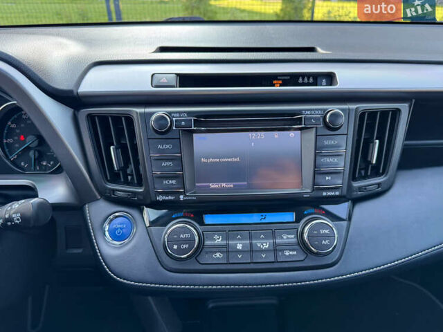 Білий Тойота РАВ 4, об'ємом двигуна 2.49 л та пробігом 121 тис. км за 24500 $, фото 33 на Automoto.ua