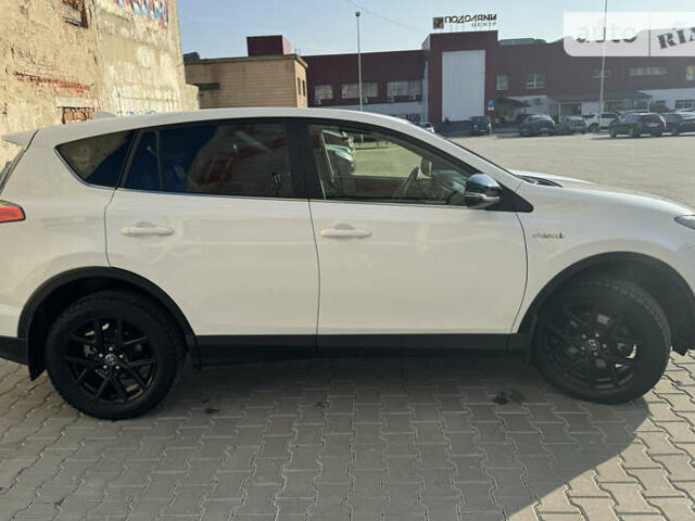 Белый Тойота РАВ 4, объемом двигателя 2.49 л и пробегом 67 тыс. км за 28900 $, фото 6 на Automoto.ua