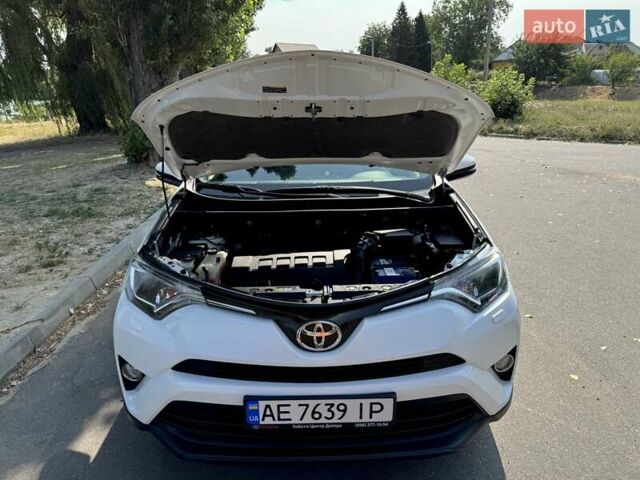 Белый Тойота РАВ 4, объемом двигателя 1.99 л и пробегом 185 тыс. км за 23000 $, фото 22 на Automoto.ua