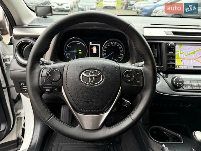 Белый Тойота РАВ 4, объемом двигателя 2.49 л и пробегом 98 тыс. км за 23999 $, фото 70 на Automoto.ua