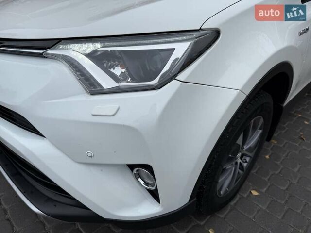 Белый Тойота РАВ 4, объемом двигателя 2.49 л и пробегом 98 тыс. км за 23999 $, фото 33 на Automoto.ua