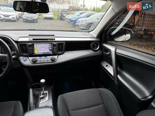 Белый Тойота РАВ 4, объемом двигателя 2.49 л и пробегом 98 тыс. км за 23999 $, фото 66 на Automoto.ua