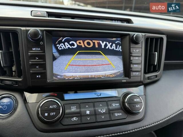 Белый Тойота РАВ 4, объемом двигателя 2.5 л и пробегом 117 тыс. км за 24300 $, фото 56 на Automoto.ua