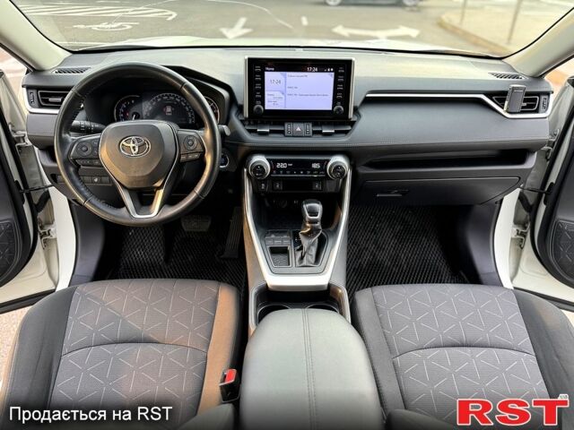 Білий Тойота РАВ 4, об'ємом двигуна 2 л та пробігом 93 тис. км за 26900 $, фото 5 на Automoto.ua