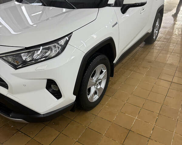 Белый Тойота РАВ 4, объемом двигателя 2.49 л и пробегом 80 тыс. км за 31700 $, фото 21 на Automoto.ua