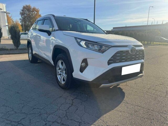 Белый Тойота РАВ 4, объемом двигателя 0 л и пробегом 76 тыс. км за 15500 $, фото 2 на Automoto.ua