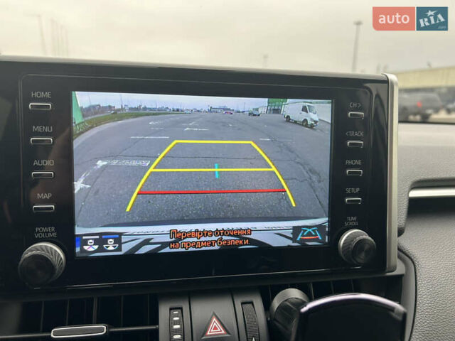 Білий Тойота РАВ 4, об'ємом двигуна 1.99 л та пробігом 82 тис. км за 28000 $, фото 13 на Automoto.ua