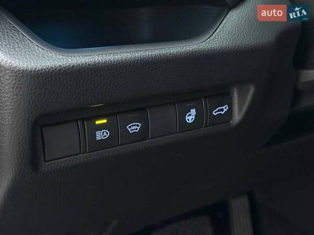 Білий Тойота РАВ 4, об'ємом двигуна 2.49 л та пробігом 128 тис. км за 29900 $, фото 42 на Automoto.ua