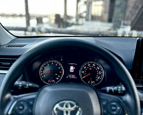 Тойота РАВ 4 2019 в Одессе на Automoto.ua Белый Тойота РАВ 4, объемом двигателя 2.49 л и пробегом 89 тыс. км за 23300 $, фото 12 на Automoto.ua
