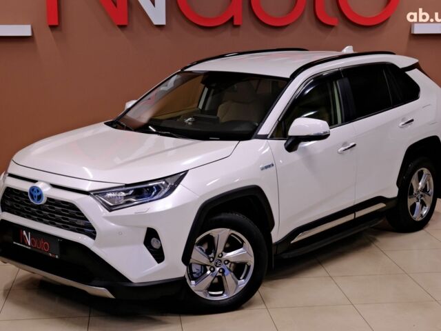 Белый Тойота РАВ 4, объемом двигателя 2.5 л и пробегом 98 тыс. км за 32900 $, фото 1 на Automoto.ua