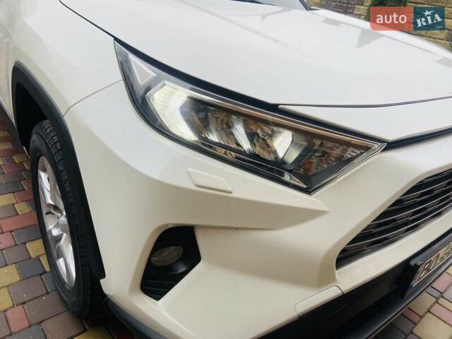 Белый Тойота РАВ 4, объемом двигателя 2 л и пробегом 41 тыс. км за 30700 $, фото 7 на Automoto.ua