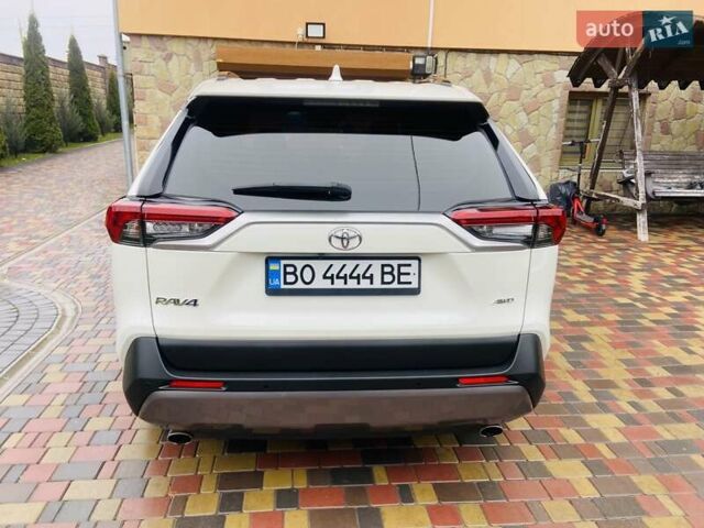 Белый Тойота РАВ 4, объемом двигателя 2 л и пробегом 41 тыс. км за 30700 $, фото 17 на Automoto.ua