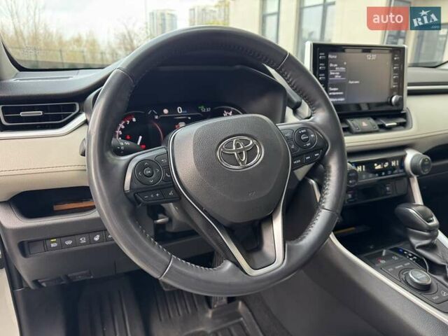 Белый Тойота РАВ 4, объемом двигателя 1.99 л и пробегом 99 тыс. км за 27500 $, фото 44 на Automoto.ua