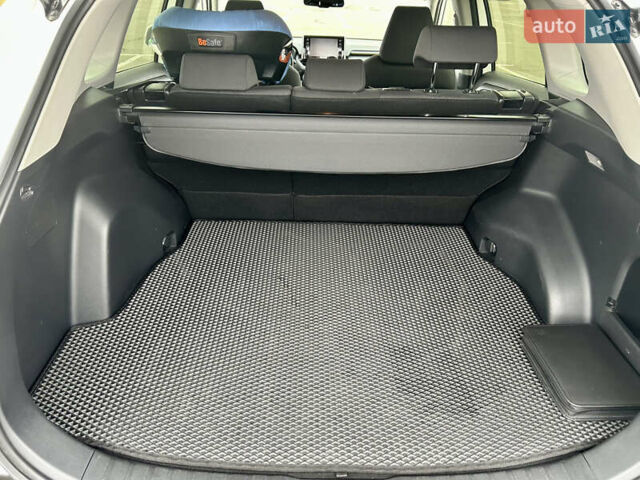 Білий Тойота РАВ 4, об'ємом двигуна 1.99 л та пробігом 82 тис. км за 28000 $, фото 11 на Automoto.ua